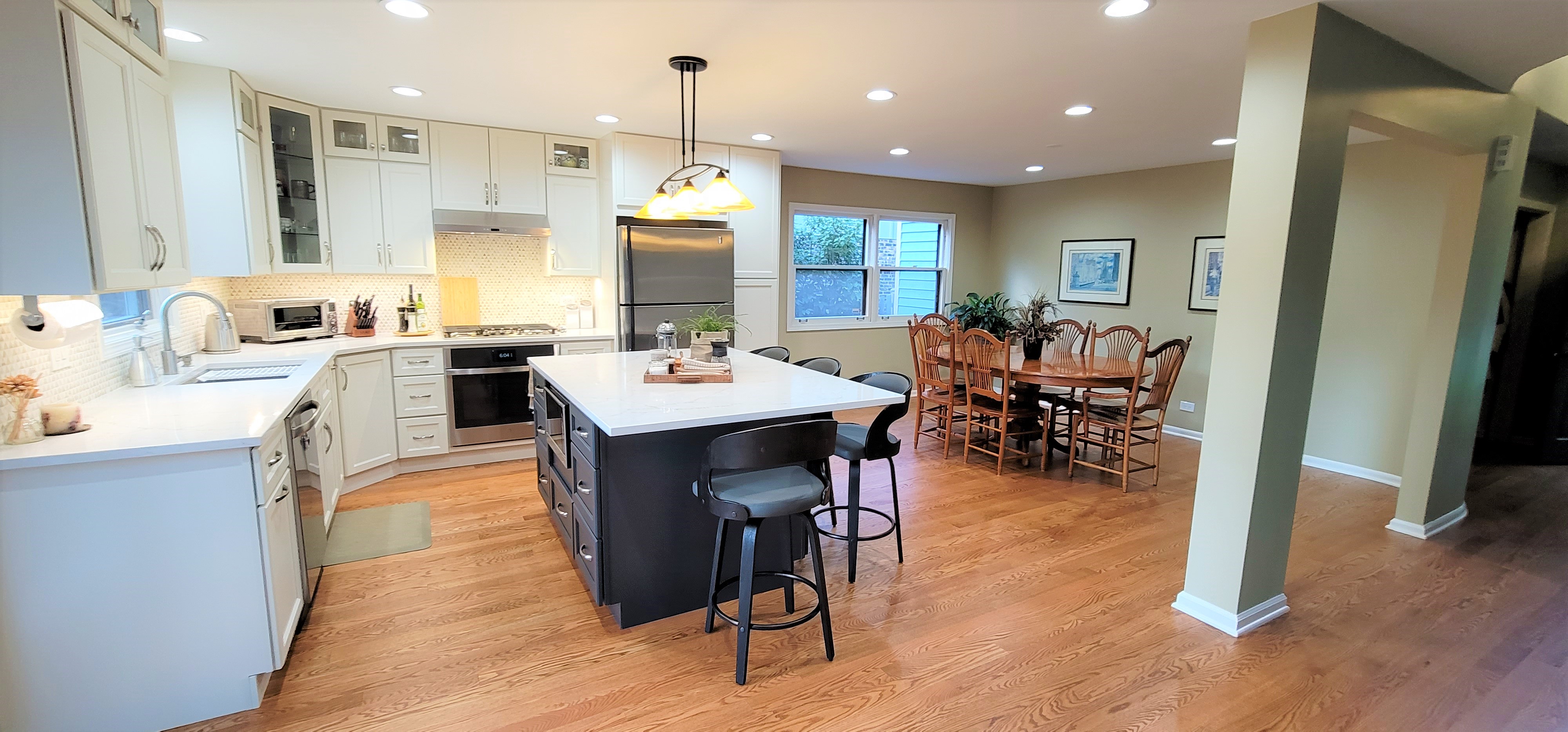 Kitchen Remodel - Priscilla Ave. Highland Park - Planet Cabinets